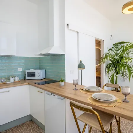 아파트 Ocean View Paradise 기마르