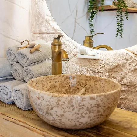 Ocean View Paradise *